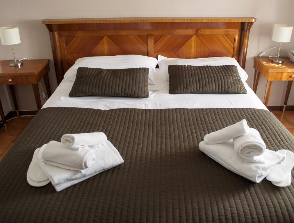 Boutique Hotel Corte Malaspina Castelnuovo del Garda Εξωτερικό φωτογραφία